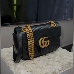 Black Gucci Leather Shoulder Bag with Gold Chain